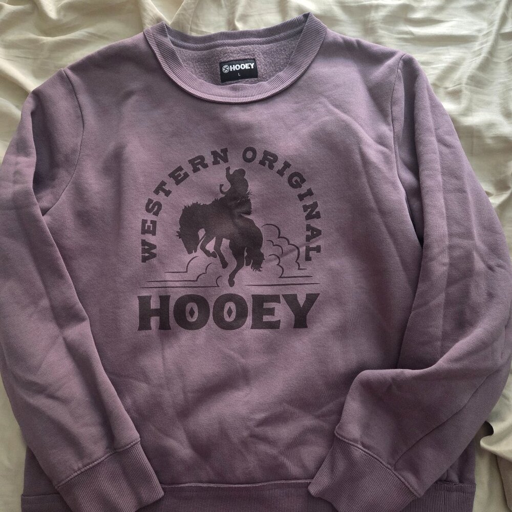 Hooey Sweatshirt - Large. Like new.